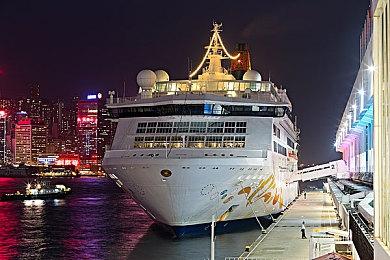 《生化危机4》VR版新实机演示 玩起来蛮刺激的！